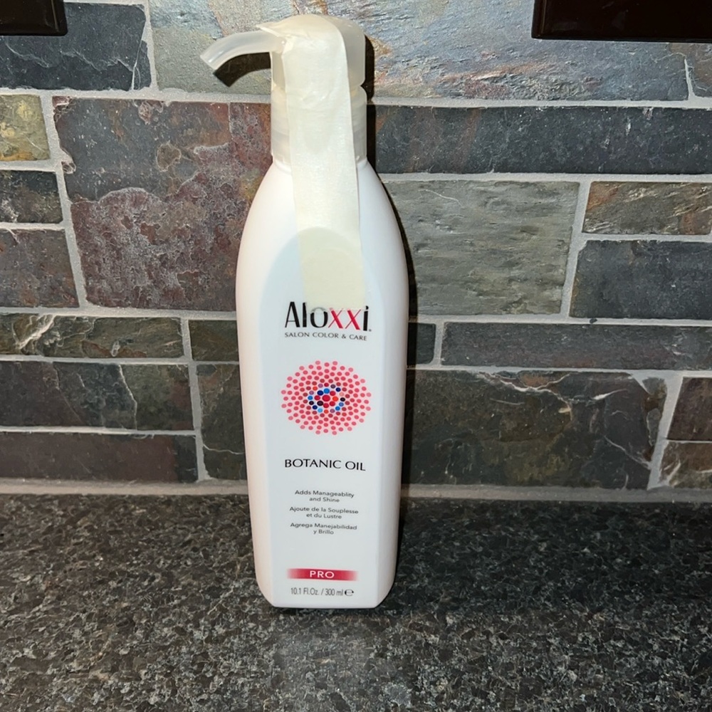 Aloxxi Botanical Oil 10.1 fl oz